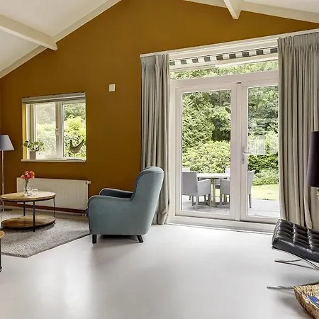 Luxe Boshuisje Op Kleinschalig Park Op De Veluwe *